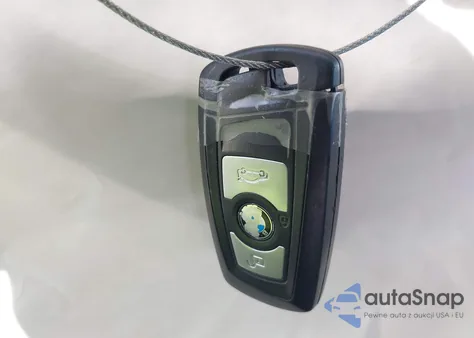 2013 BMW 328I z USA, uszkodzony, nr VIN WBA3A5C51DF355869